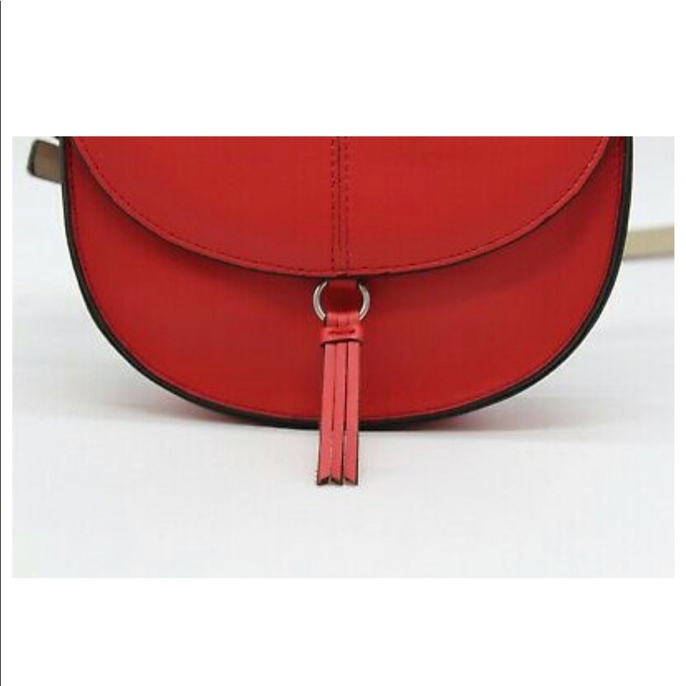 🆕 BCBGENERATION red belt bag 🍁 - Picture 6 of 6